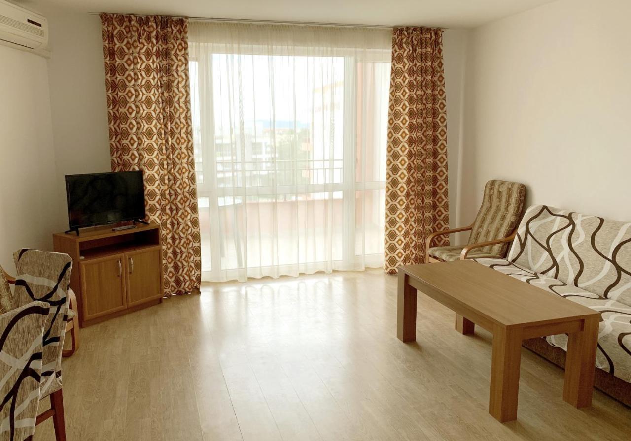 Riviera Fort Beach Apartments By Kalina Resort, Ravda Exteriér fotografie