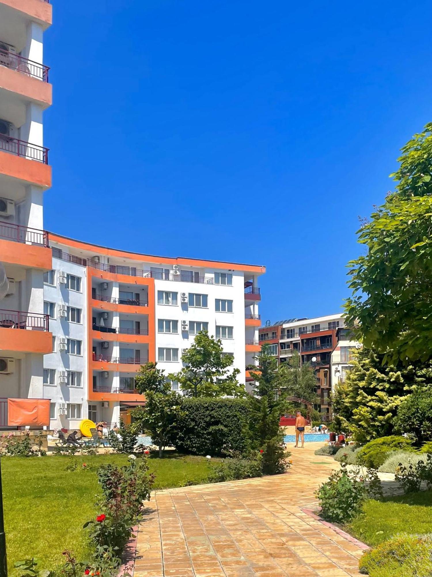 Riviera Fort Beach Apartments By Kalina Resort, Ravda Exteriér fotografie