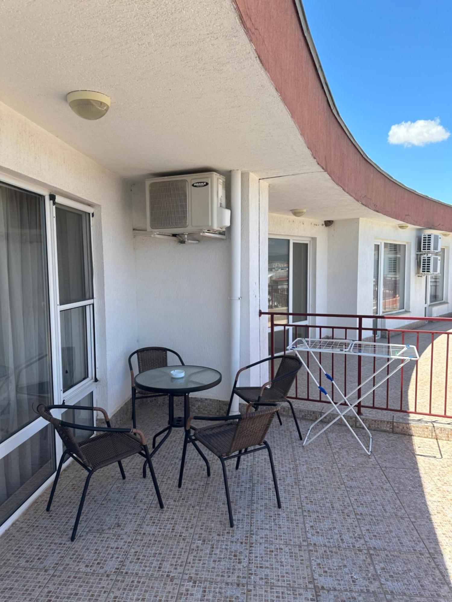 Riviera Fort Beach Apartments By Kalina Resort, Ravda Exteriér fotografie
