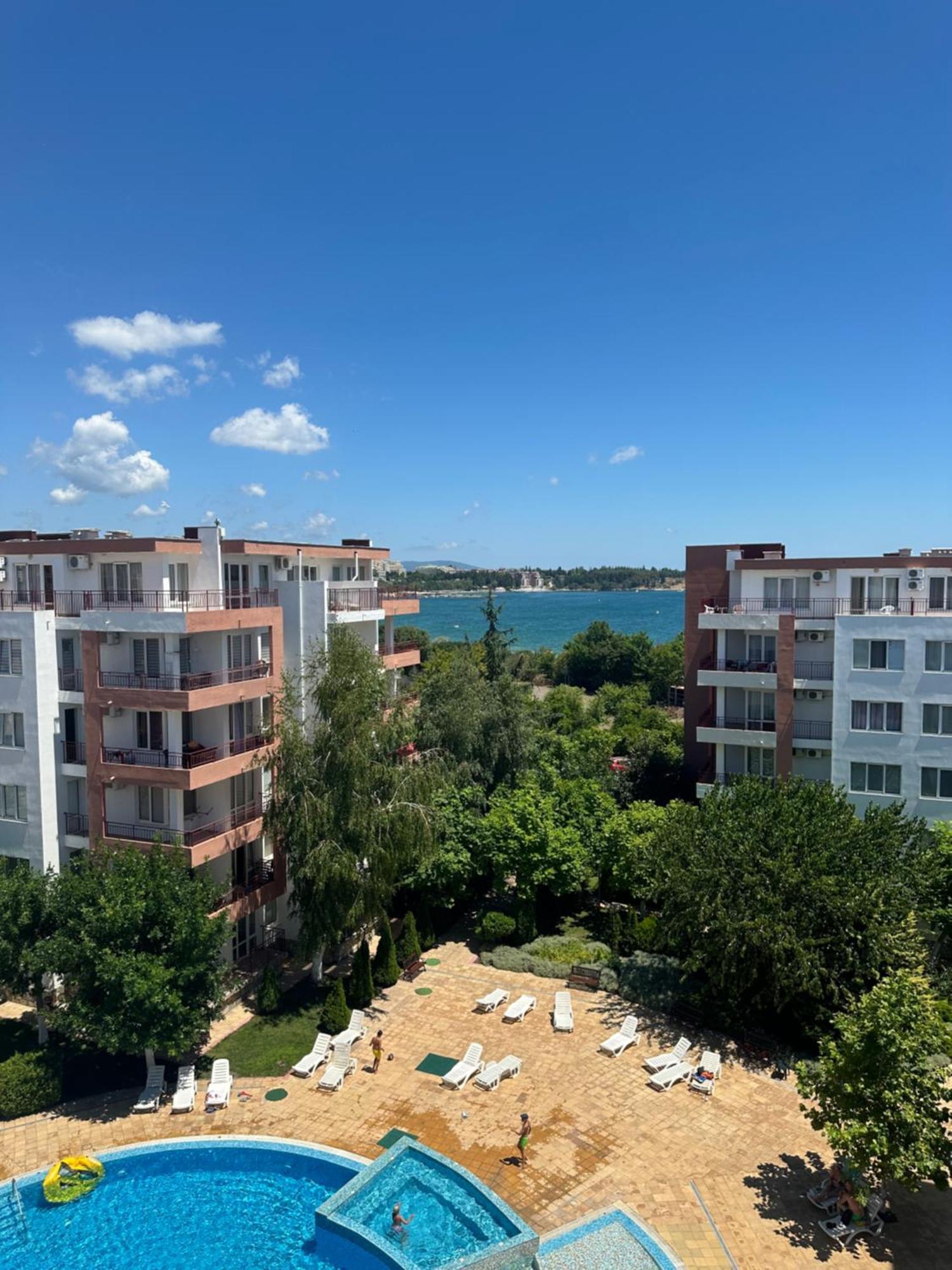 Riviera Fort Beach Apartments By Kalina Resort, Ravda Exteriér fotografie